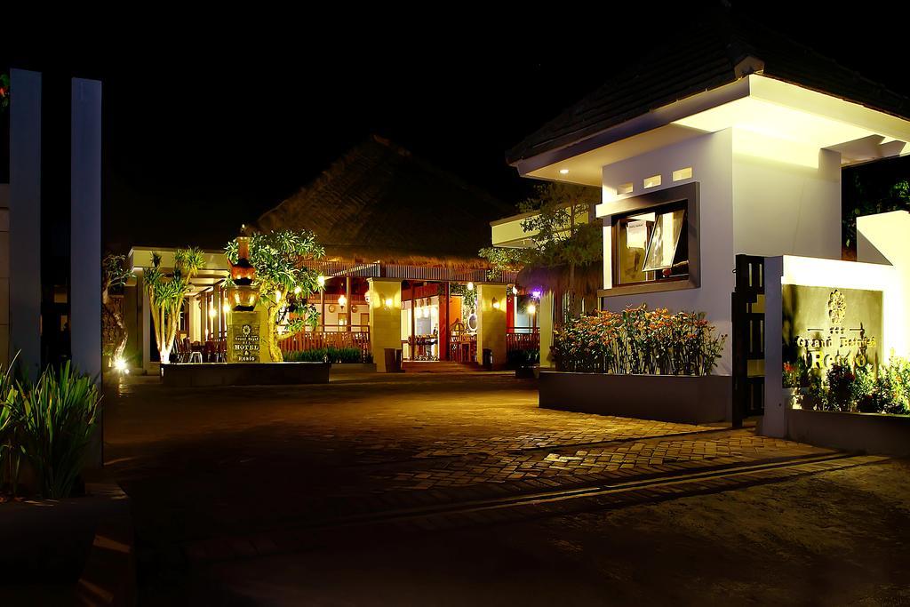 Grand Royal Bil Hotel Praya Exterior foto